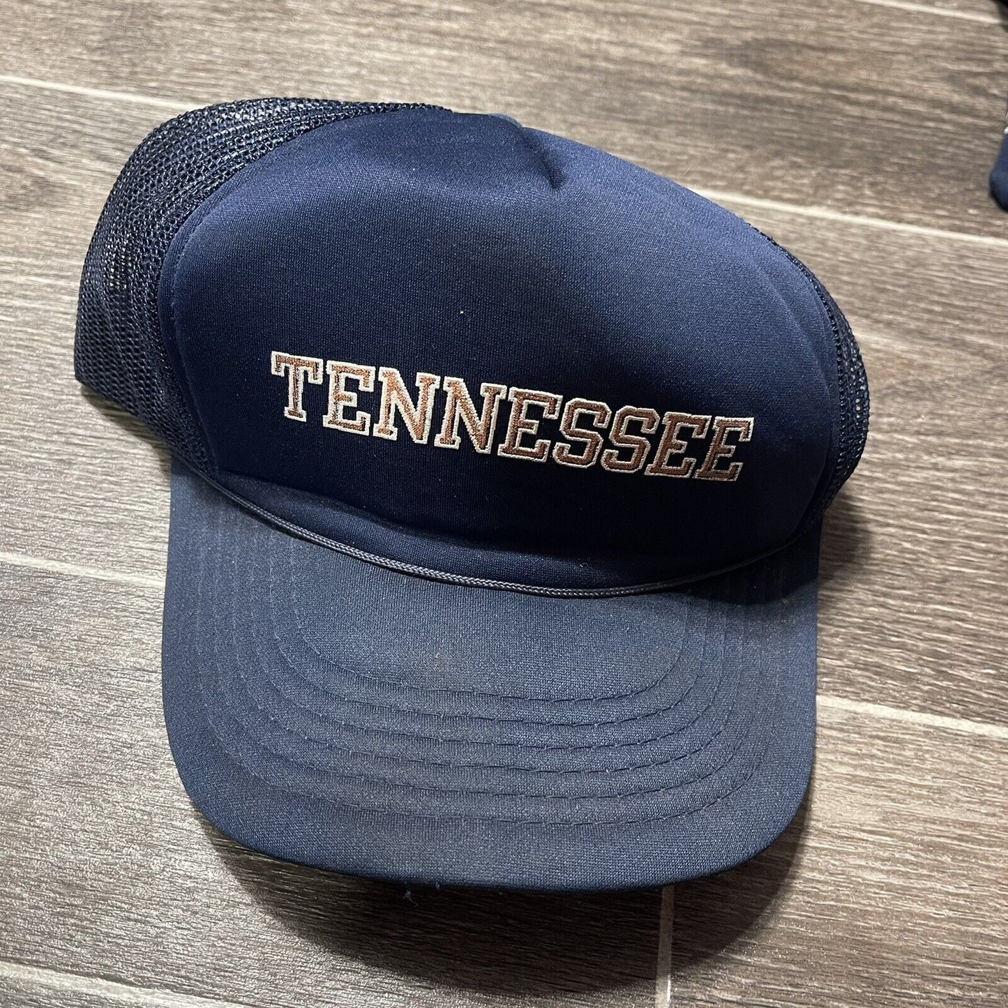 Vintage State of TENNESSEE mesh truckers hat