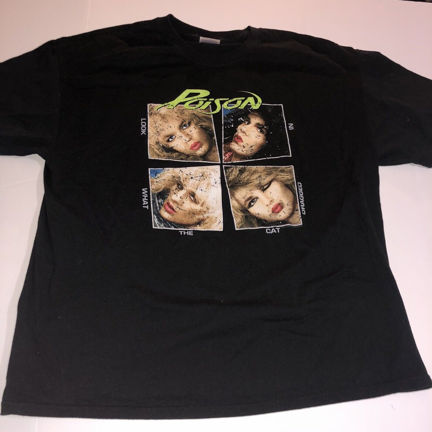 POISON "Look What The Cat Dragged In" (XL) T-Shirt BRETT MICHAELS C.C. DeVILLE