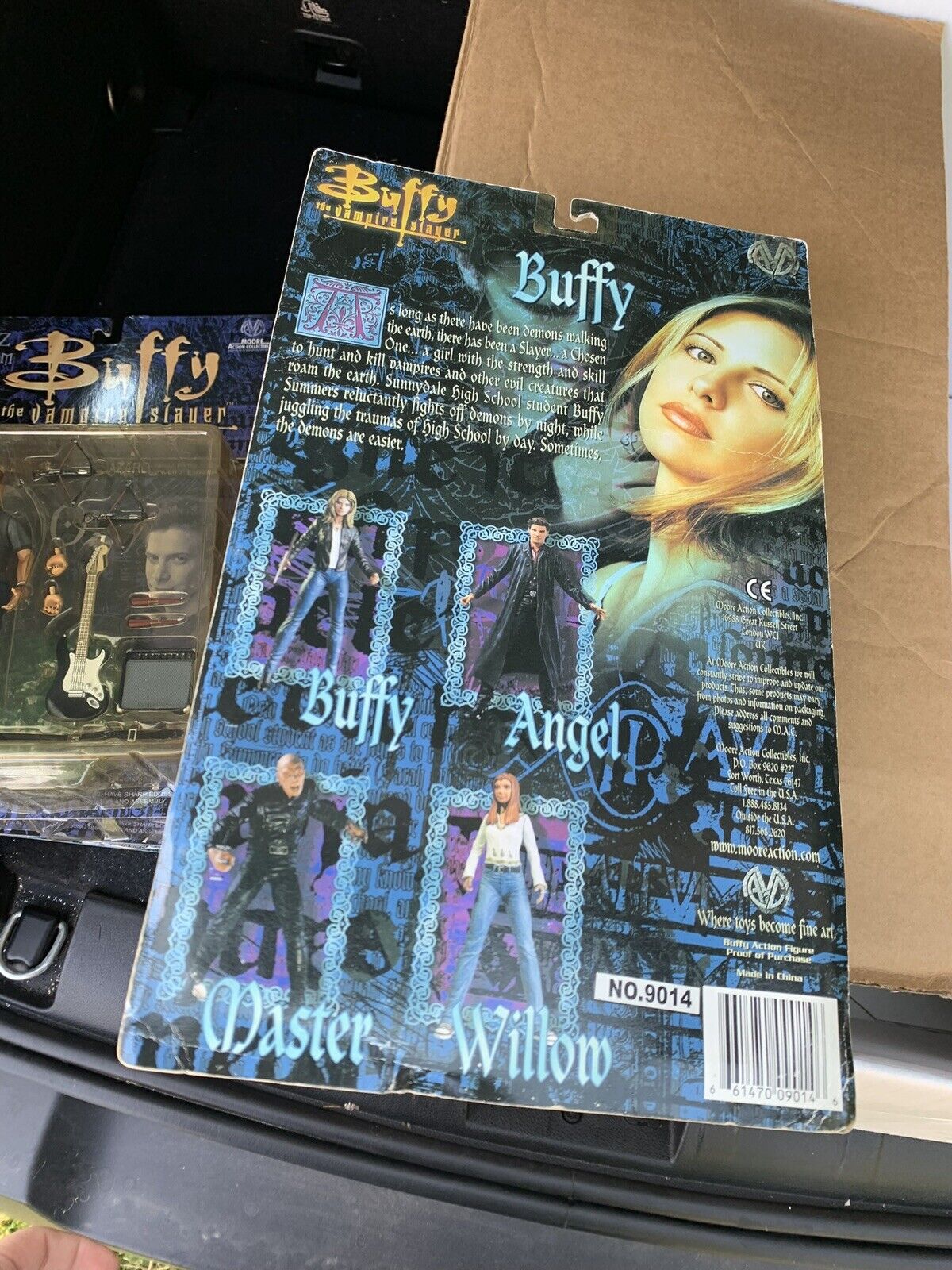 Buffy from Buffy The Vampire Slayer: Moore Collectibles Action Figure In Box