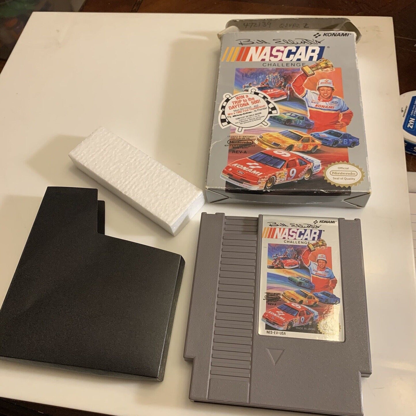 Bill Elliott's Nascar Challenge NES Nintendo Complete CIB