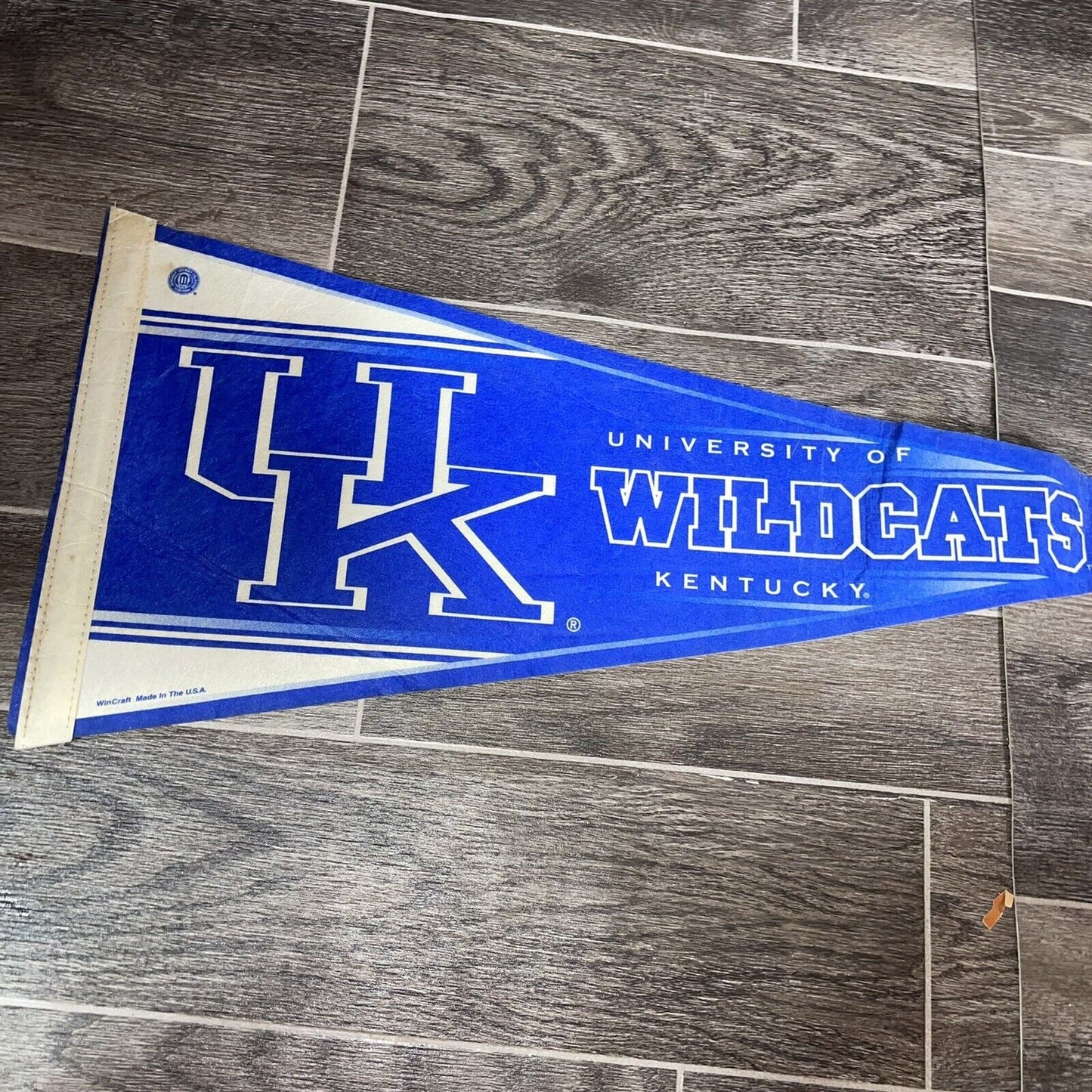 WinCraft NCAA Kentucky Wildcats Carded Classic Pennant, 12" x 30