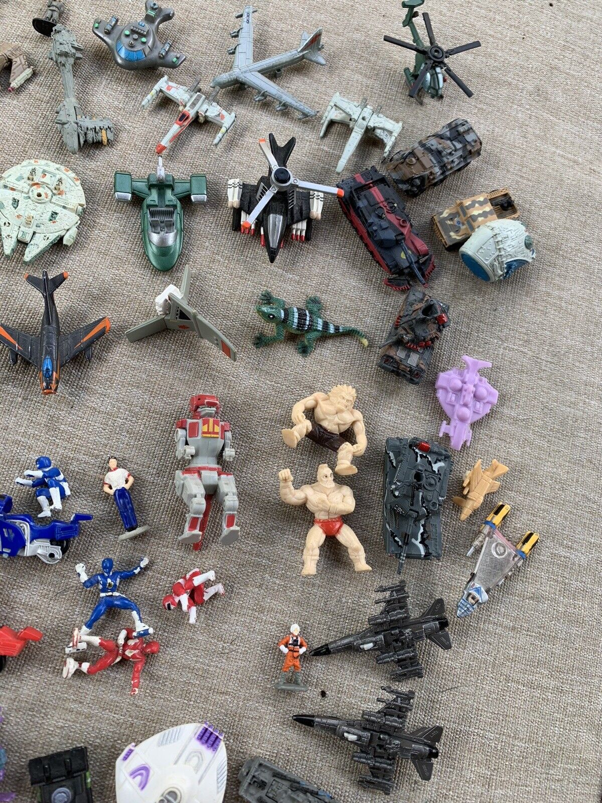 Vintage Lot Of Mini Micro Machine Action Figures