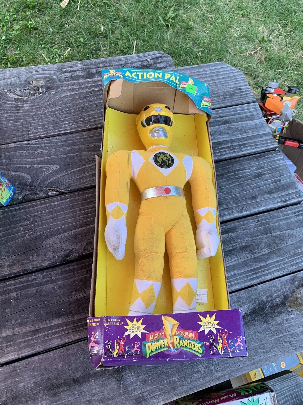 Mighty Morphin Power Rangers Yellow Ranger 20"  Action Pal Doll 1993 NEW