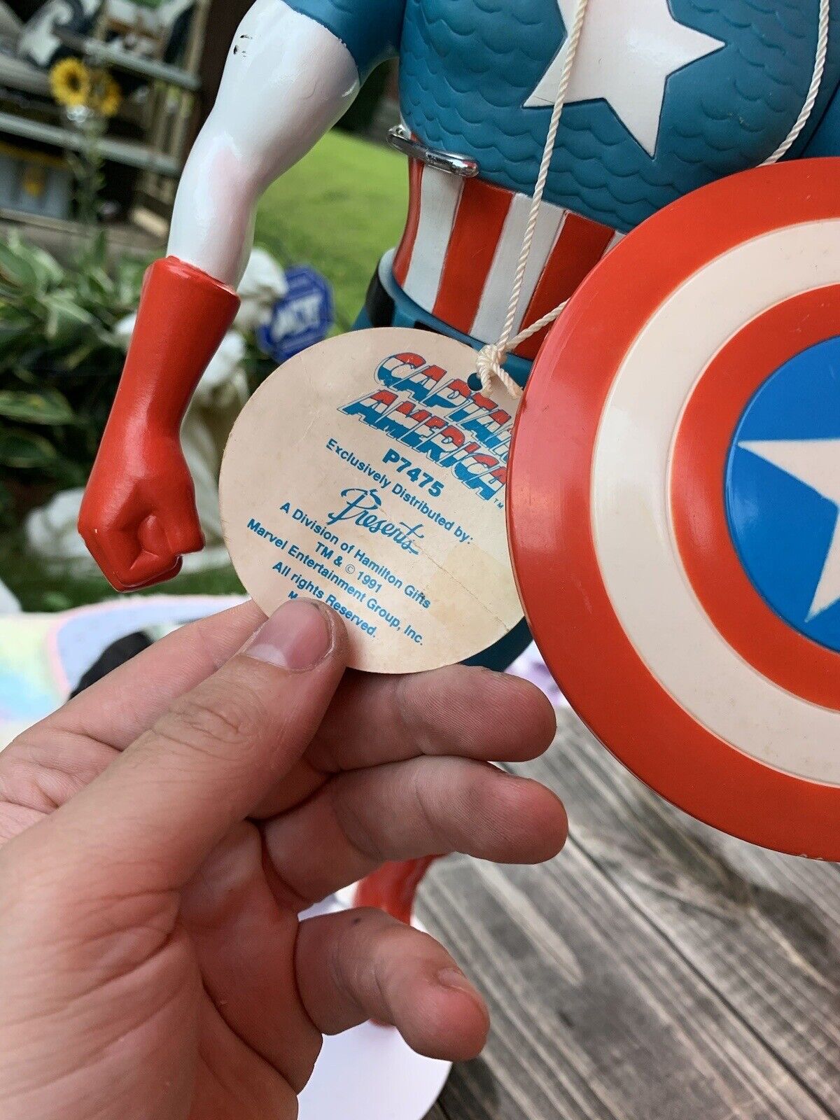 Vintage Marvel 1991 Captain America Hamilton Gifts Figure