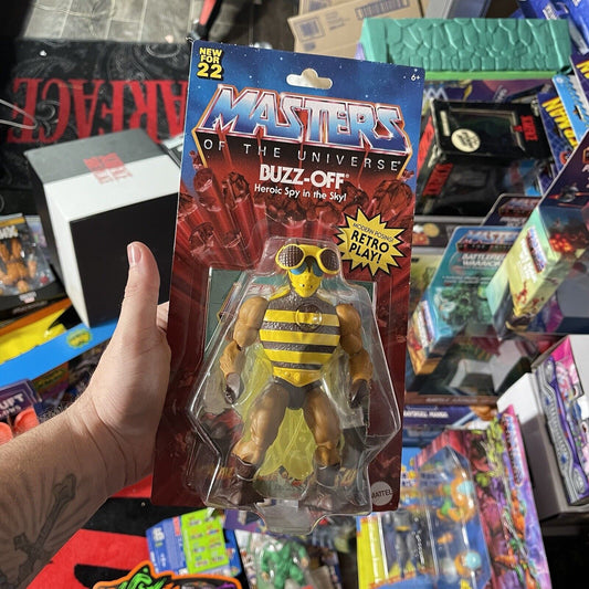 2022  MASTERS OF THE UNIVERSE BUZZ-OFF RETRO PLAY