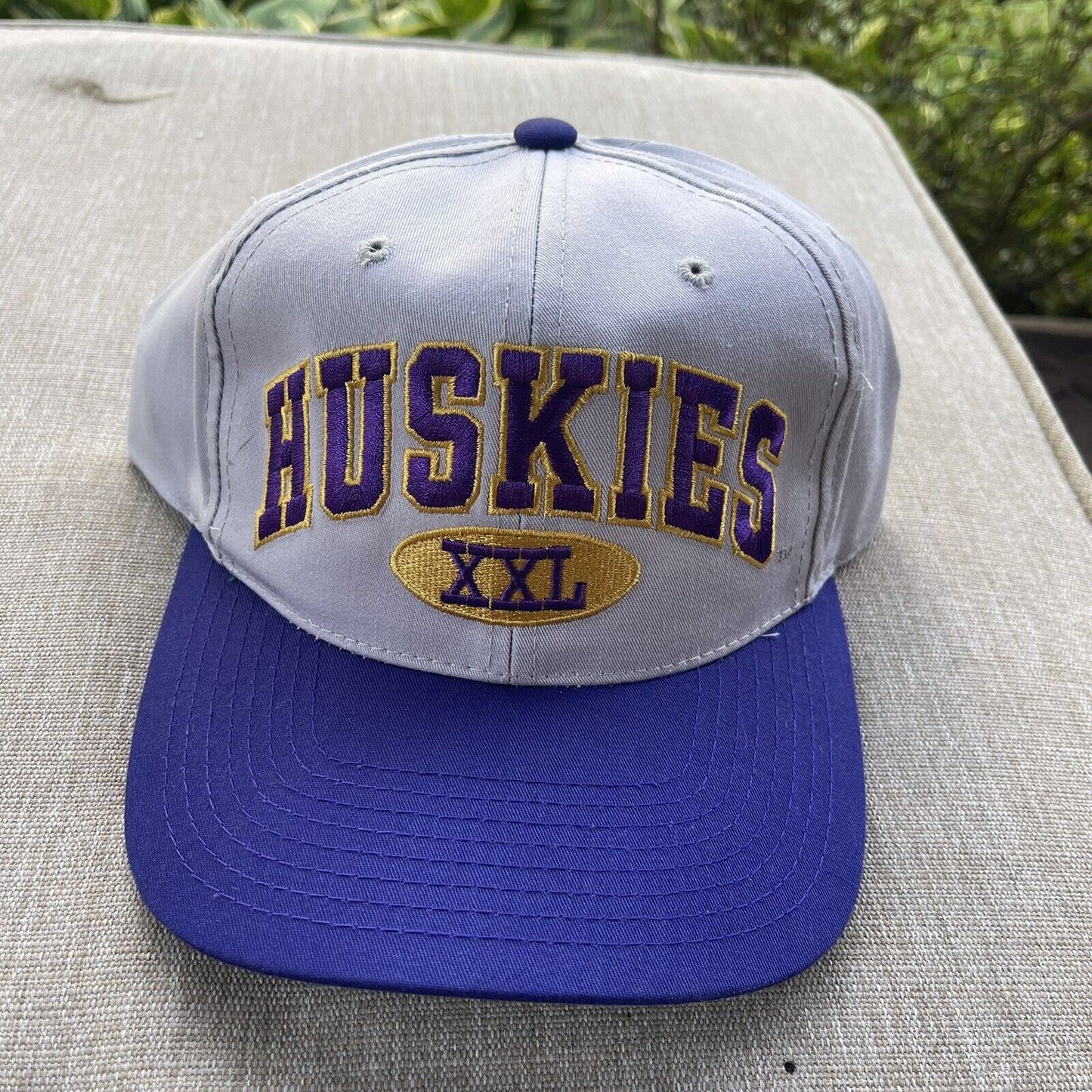 Washington Huskies NCAA Baseball Hat Cap Purple White Snapback ANNCO Vintage