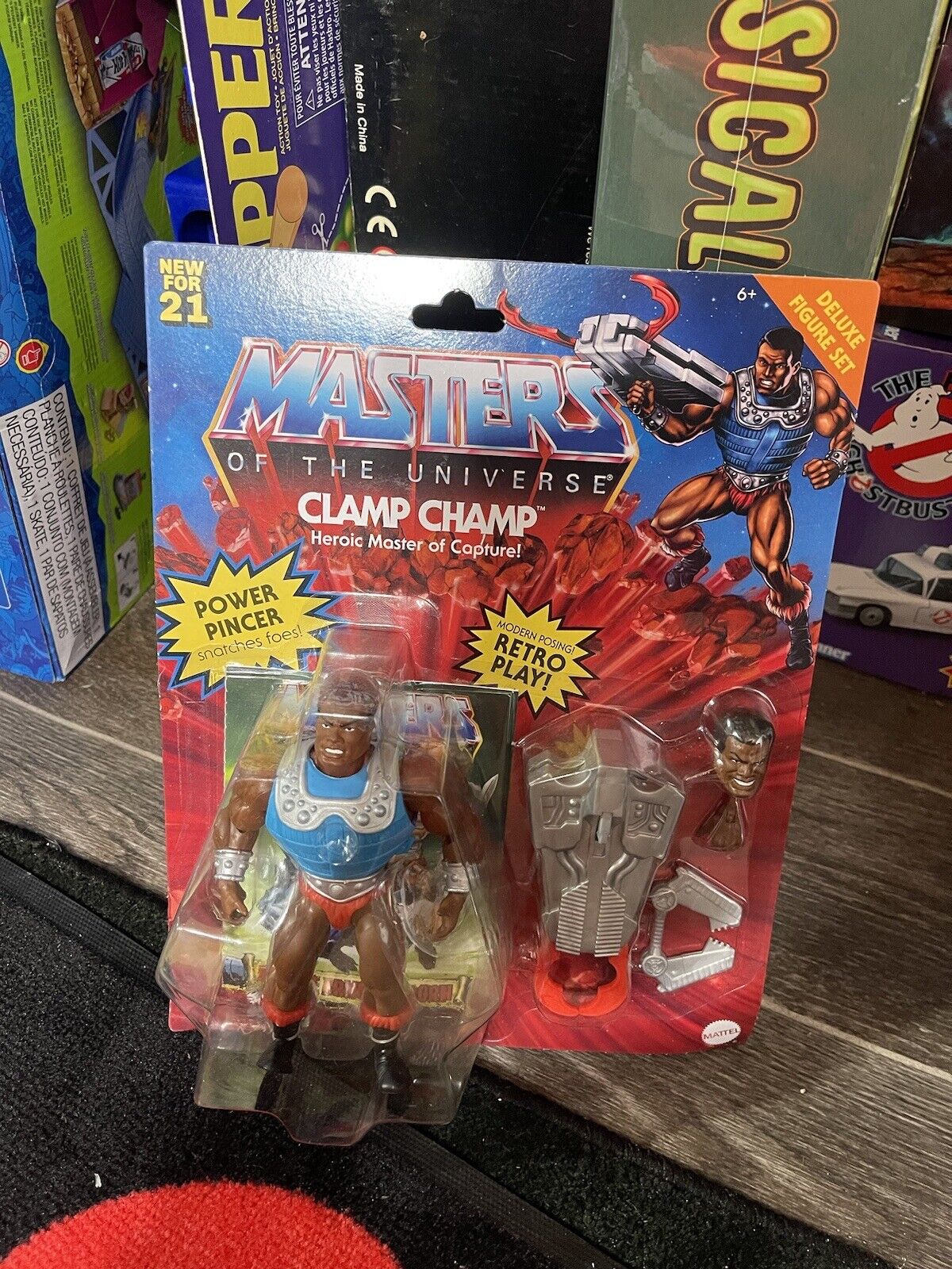 NON-MINT NEW Masters of the Universe MOTU CLAMP CHAMP Deluxe Figure Set