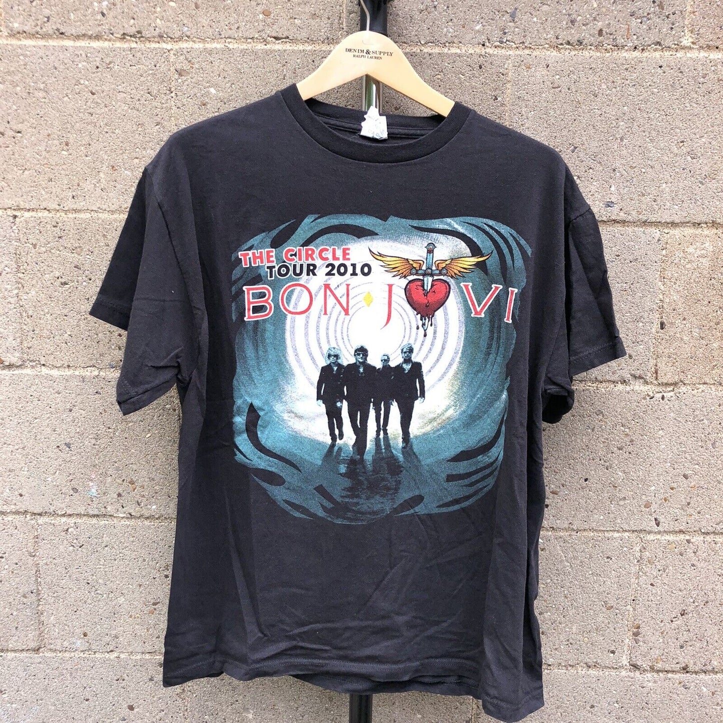 Bon Jovi 2010-11 The Circle North America Tour Men's Size Large L Rock T-Shirt