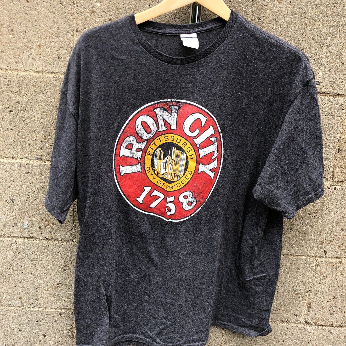 Vintage Iron Ciry Beer Shirt Size Xl